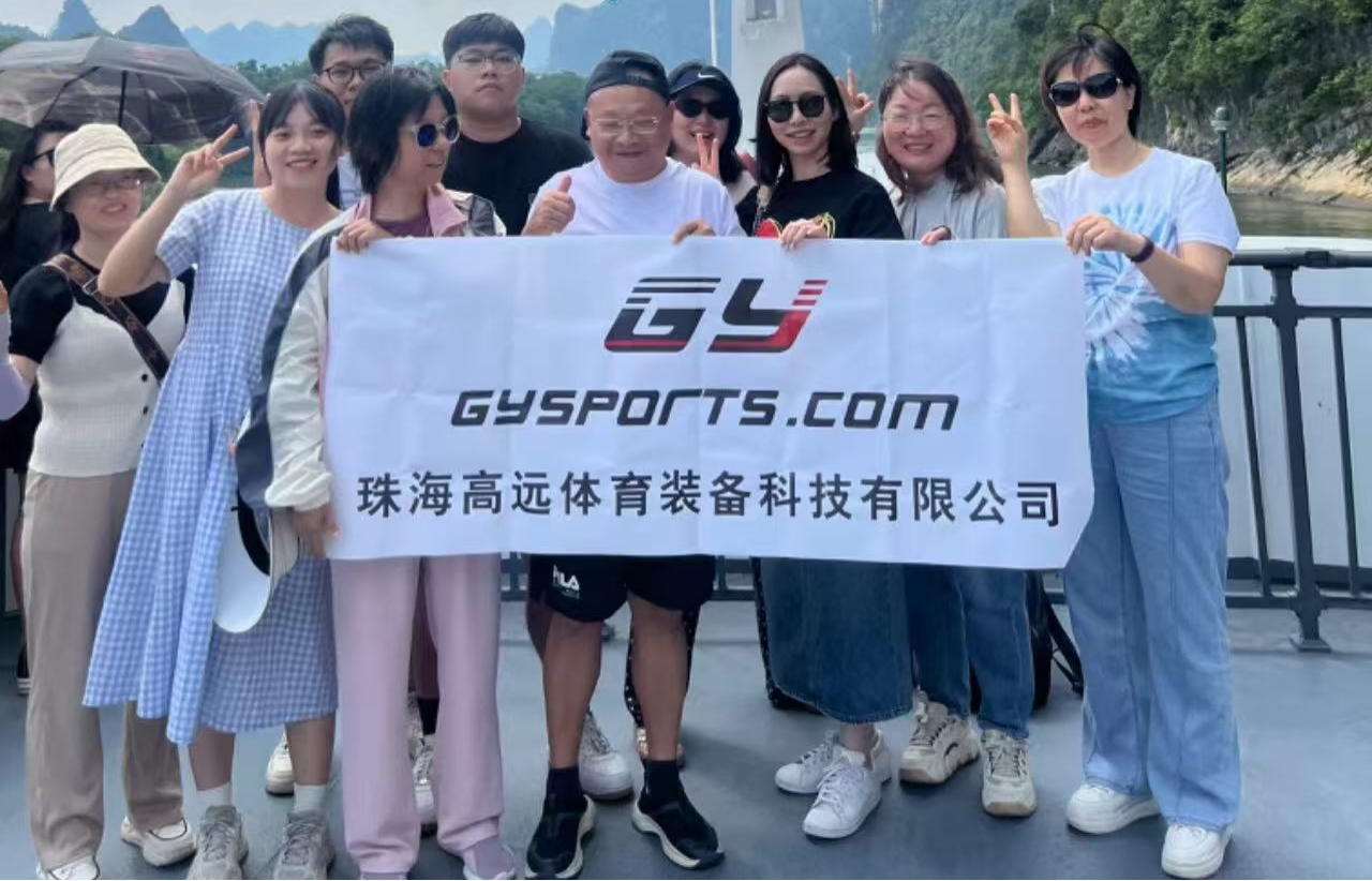 Company Outing sa Guilin at Yangshuo: Isang Kamangha-manghang Pakikipagsapalaran ng Scenic na Kagandahan, Lokal na Pagkain, at Kultural na Kasiyahan