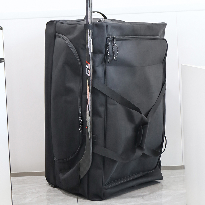 Nako-customize na Oversized Ice Hockey Gear Bag on Wheels